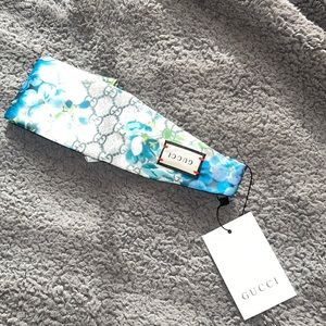 Gucci headband